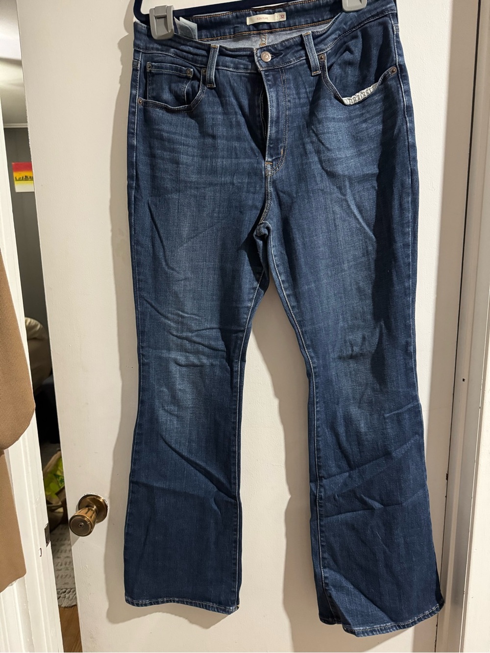 Levi’s 726 Flare Jeans – Size 32 – Medium Dark Wash